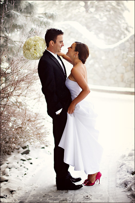 snow wedding picture